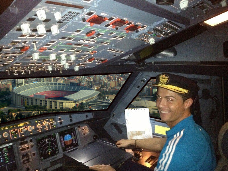 Cristiano Ronaldo bisita el estadio